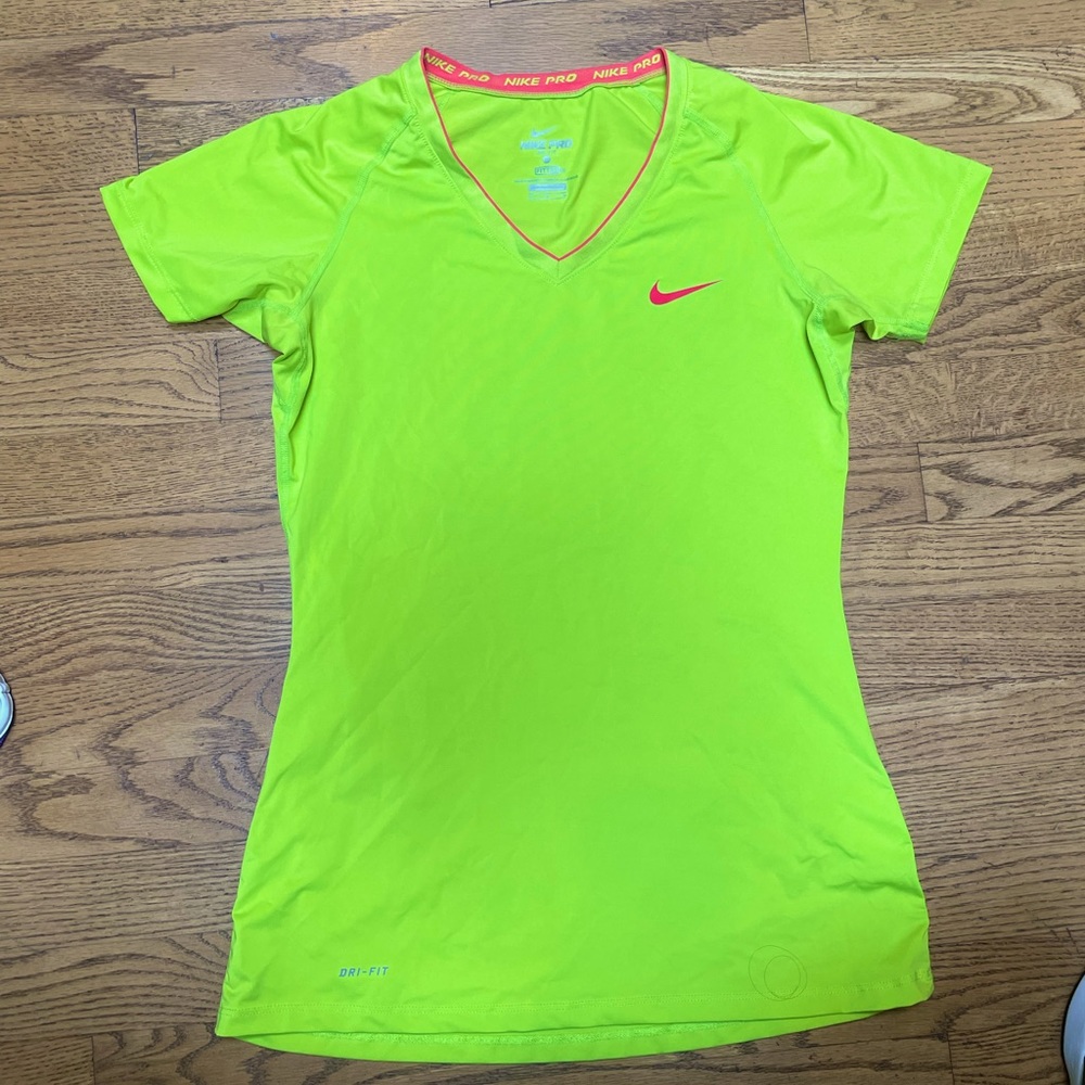 Nike Pro Dri Fit shirt sleeved spandex top.